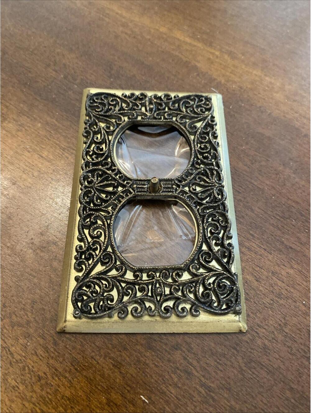 Vintage Brass Metal Floral Filigree Outlet Cover
